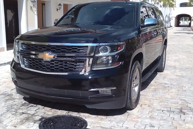 private-transfer-vip-suburban-punta-cana-airport-from-to-hotels