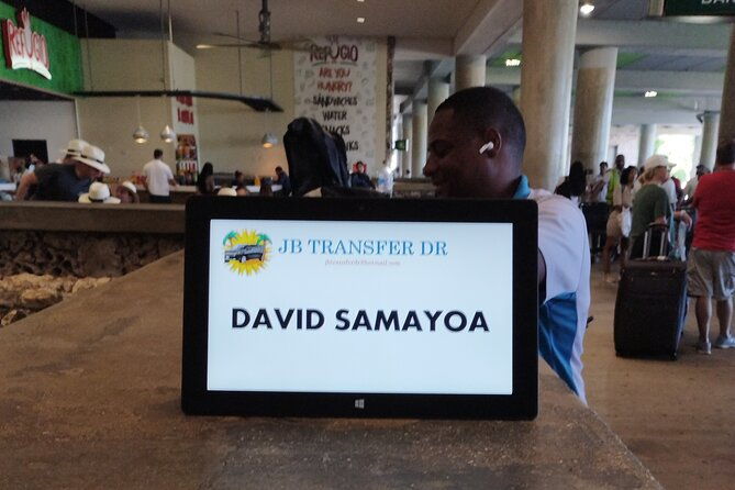 private-transfers-punta-cana-airport-and-hotels-in-uvero-alto