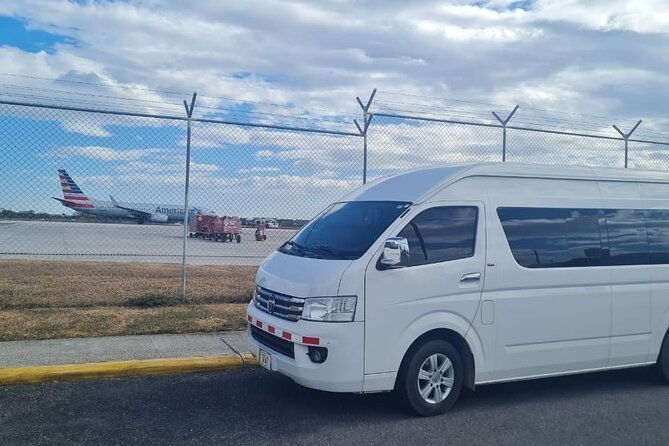 private-transportation-from-liberia-airport-to-tamarindo
