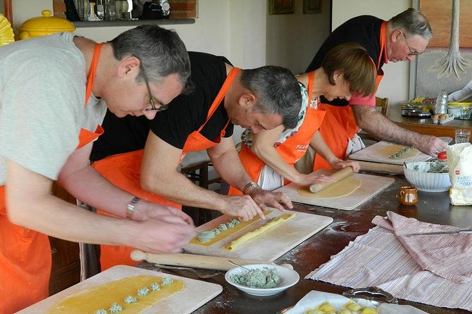 private-tuscany-cooking-lessons-with-a-professional-chef