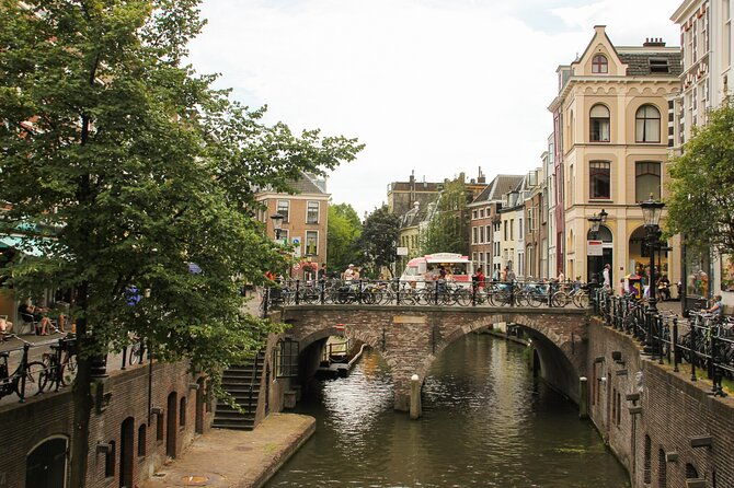 private-utrecht-food-walking-tour-with-8-tastings