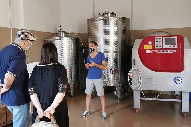 private-visit-to-acetaia-with-tasting-2