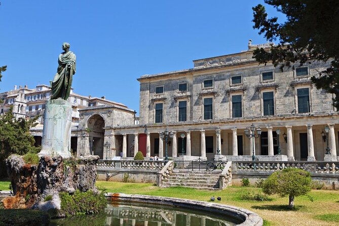 private-walking-guided-tour-of-the-old-corfu-town