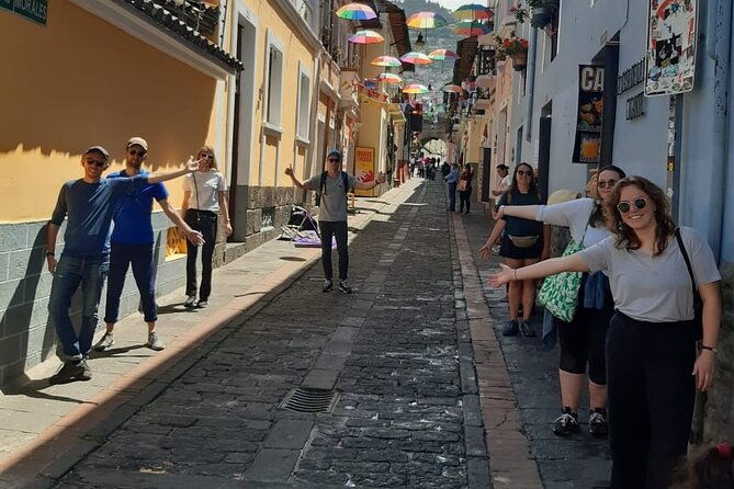 private-walking-tour-in-quitos-old-town