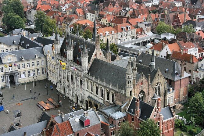 private-walking-tour-to-bruges-churches-history-art-and-interior