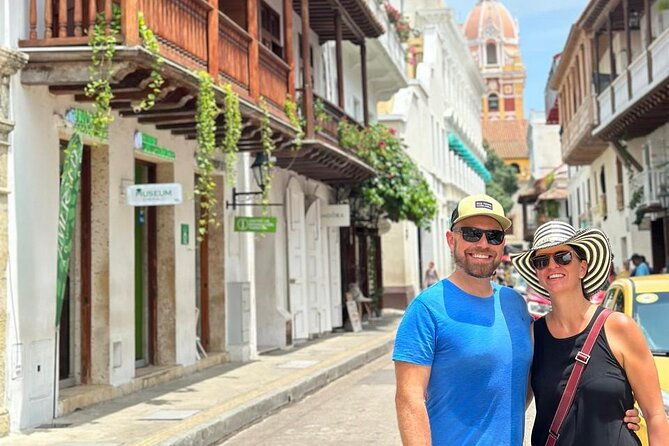 private-walking-tour-walled-city-and-getsemani-2