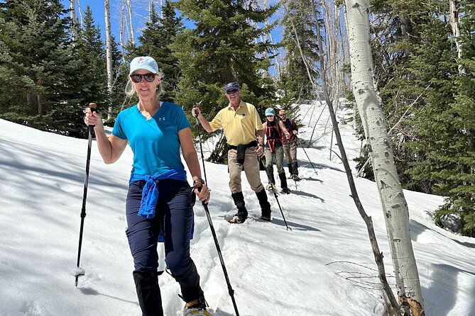 privately-guided-snowshoe-experience-2