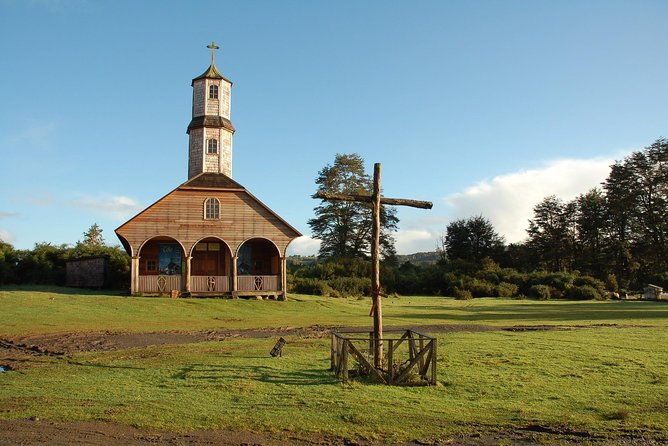 puerto-varas-full-day-tour-chiloe-island-castro-and-dalcahue