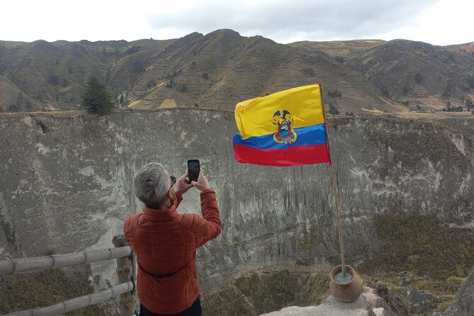quilotoas-crater-lagoon-private-tour