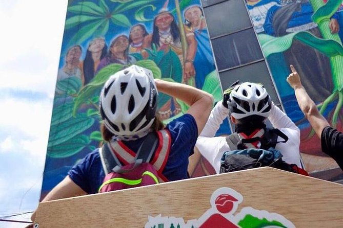 quito-cultural-bike-tour-group