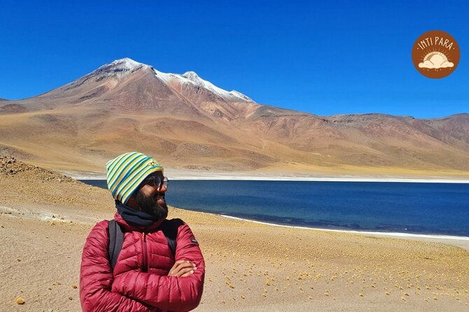 red-stones-and-altiplanic-lagoons