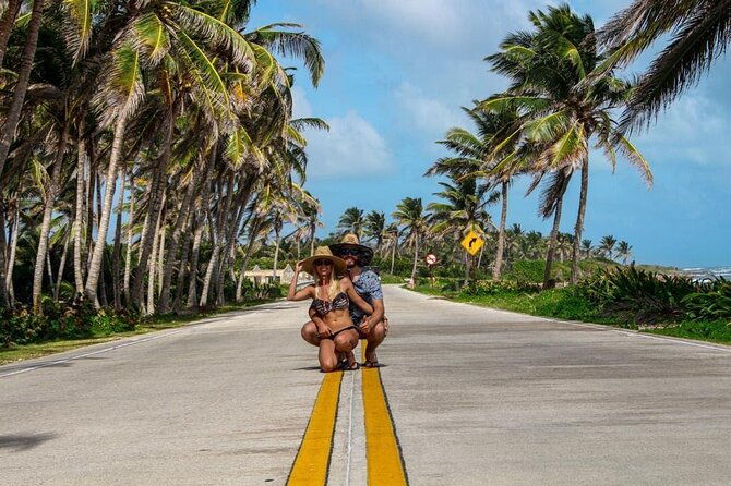 rent-kawasaki-beach-car-and-tour-san-andres-island