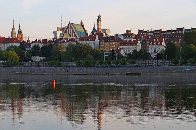 rental-of-motorboat-for-5-on-vistula-in-warsaw-no-licenses-needed