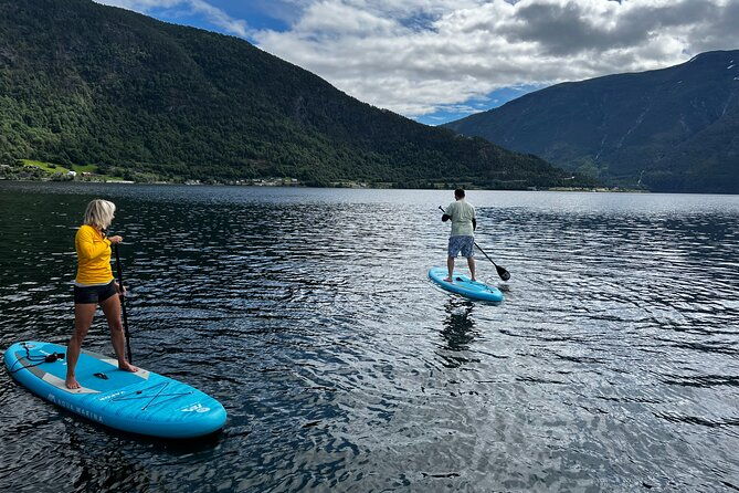 renting-sup-boards-paddle-boards