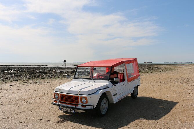 retro-road-trip-mehari-2cv-burton-in-rochefort-la-rochelle