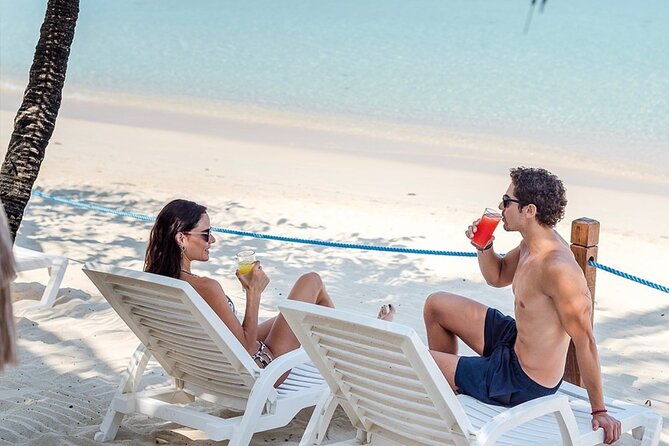 roatan-west-bay-beach-club-with-private-driver
