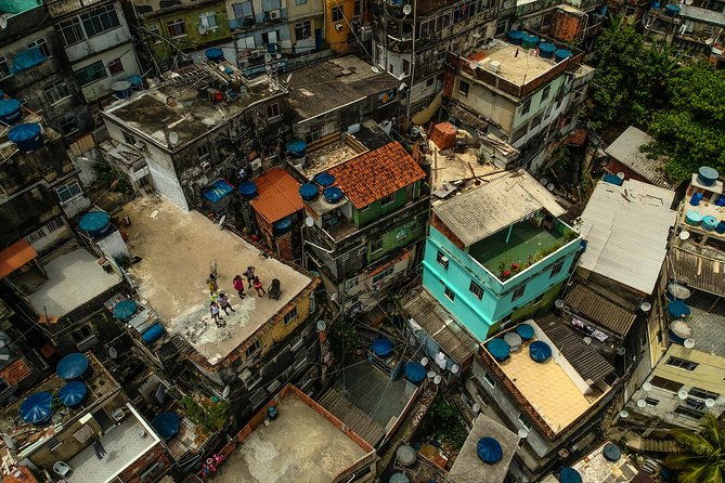 rocinha-favela-walking-tour-with-a-local-guide