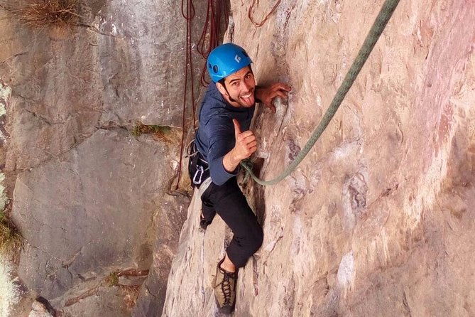 rock-climbing-half-day