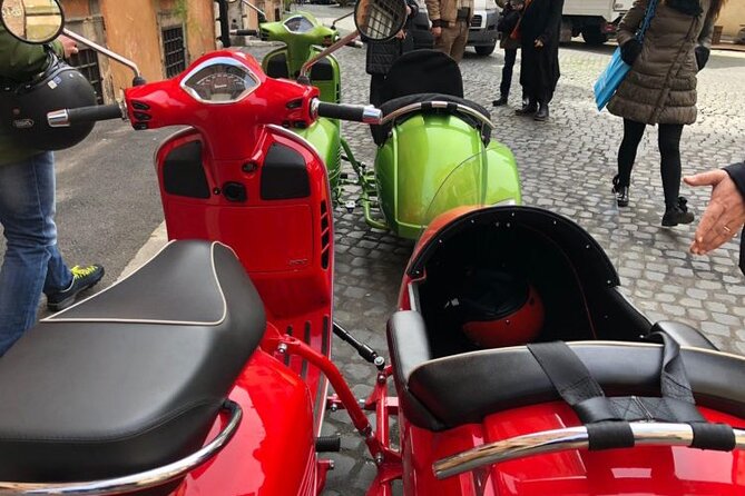 rome-city-highlights-vespa-sidecar-private-tour