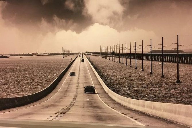 round-trip-motorcoach-transfer-to-key-west-from-miami