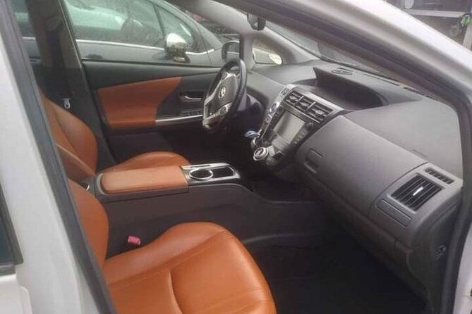 round-trip-private-transport-paris-charles-de-gaulle-airport