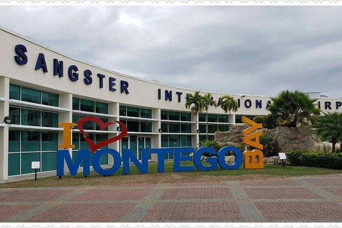 round-trip-transfer-airport-transfer-to-grand-palladium-resort-spa