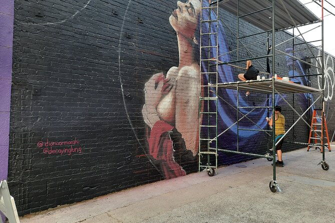 sacramento-street-art-walking-tour-see-the-murals-sacramento-is-famous-for