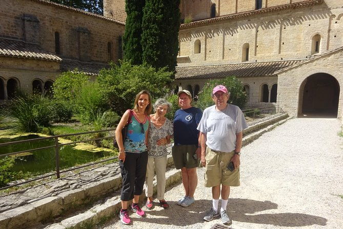 saint-guilhem-village-and-cave-day-tour