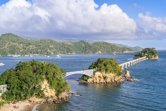 samana-cayo-levantado-horseback-riding-from-punta-cana-with-lunch