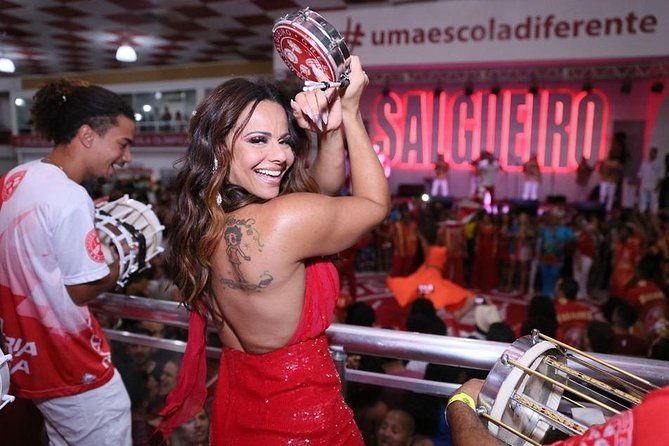 samba-show-experience-salgueiro-samba-school-rehearsal