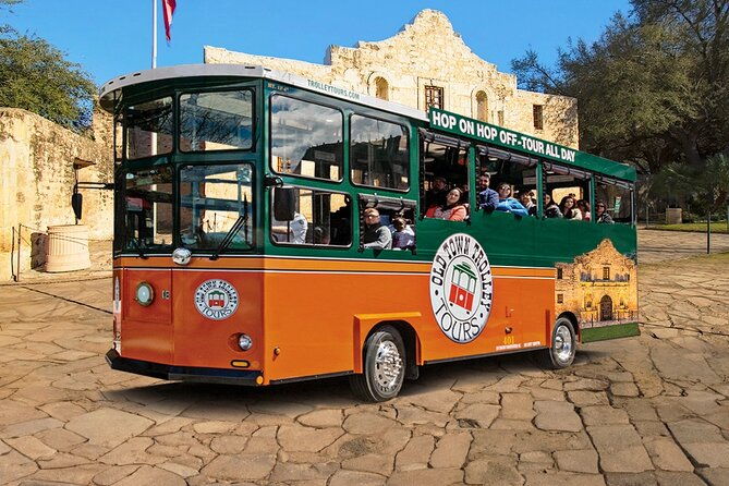 san-antonio-hop-on-hop-off-trolley-tour