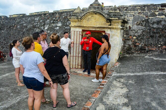 san-felipe-barajas-fortress-getsemani-shared-tour