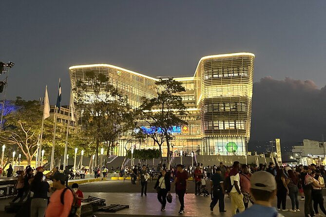san-salvador-highlights-half-day-boqueronrainbow-slidedowntown