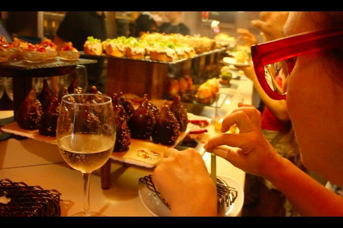 san-sebastian-walking-dinner-tour-with-basque-bites