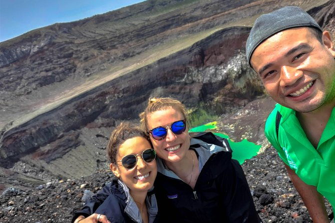 santa-ana-volcano-tour-adventure-early-hike-coatepeque-lake-visit-and-swim