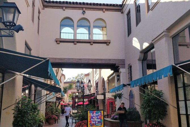 santa-barbara-scavenger-hunt-walking-tour-and-game