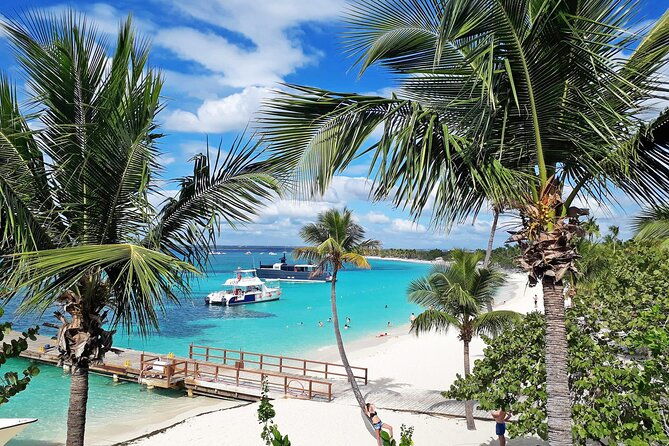saona-island-tour-and-catamaran-party-from-punta-cana