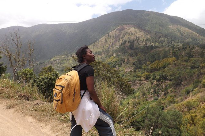 scenic-blue-mountain-hike-from-kingston