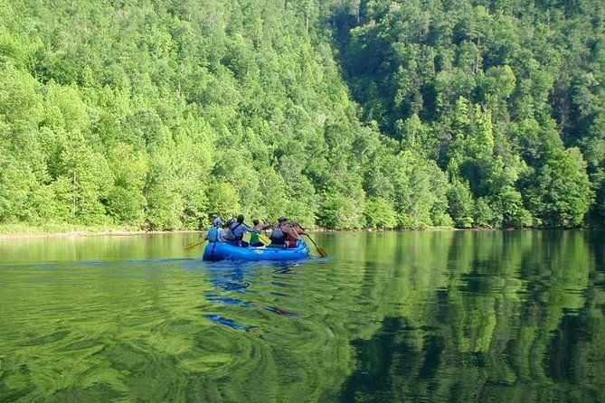 scenic-floats-on-the-pigeon-river-with-big-creek-expeditions