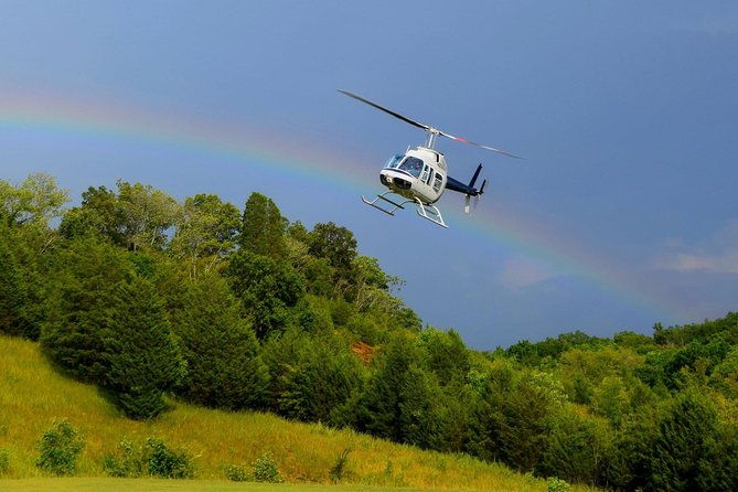 scenic-helicopter-tour-of-wears-valley-tennessee