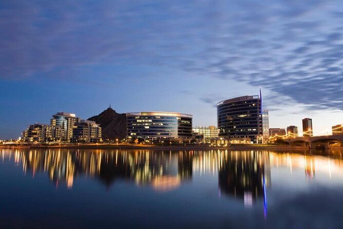 scottsdale-parks-tempe-town-lake-hole-in-the-rock-hike