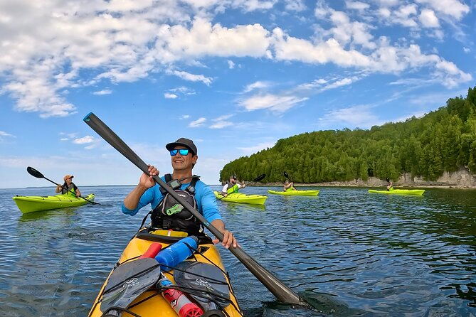 sea-kayaking-in-door-county-wisconsin-2