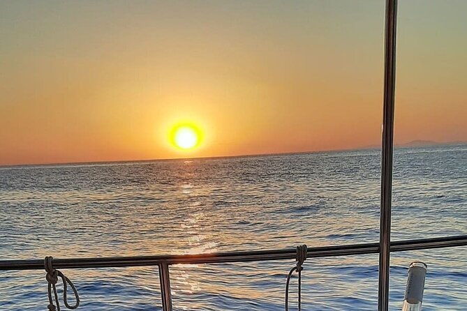 sea-sunset-tour-in-the-bay-of-naousa-paros