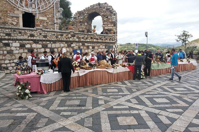 sea-volcano-and-history-giardini-naxos-isolabella-etna-and-taormina