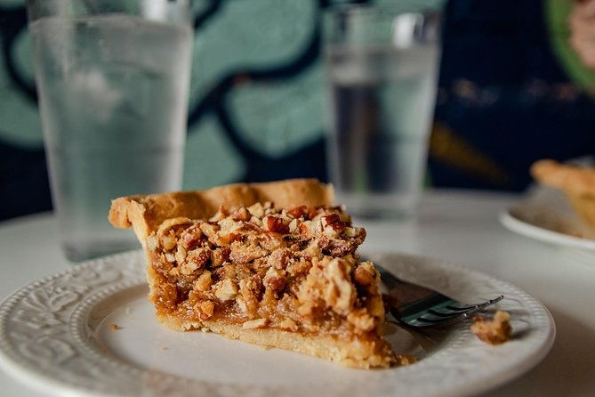 secret-food-tour-of-dallas-with-private-tour-option