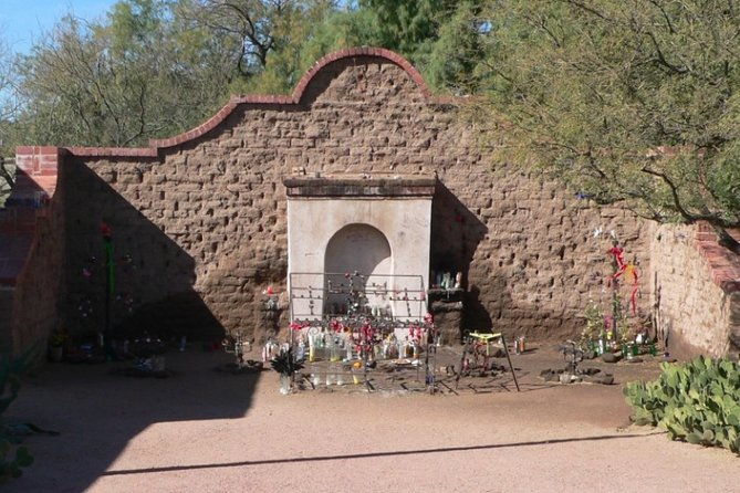 self-guided-scavenger-hunt-desert-oasis