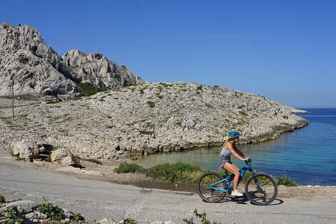self-guided-tours-and-bike-rental-in-marseille-near-calanques