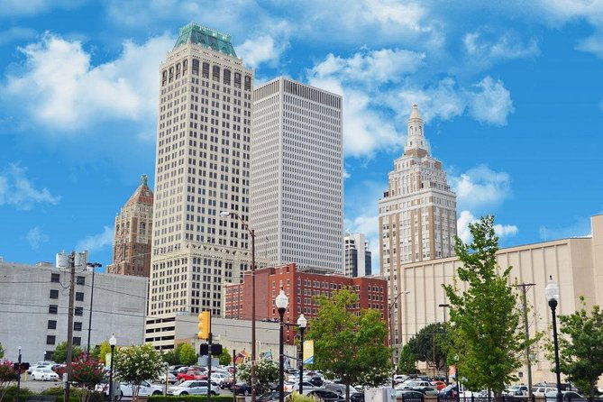 self-guided-tulsa-scavenger-hunt-center-of-the-universe