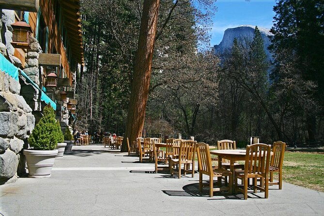 semi-private-yosemite-tour-with-ahwahnee-lunch-and-hotel-pickup