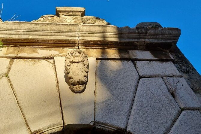 shadows-of-the-past-corfu-town-dark-history-walking-tour